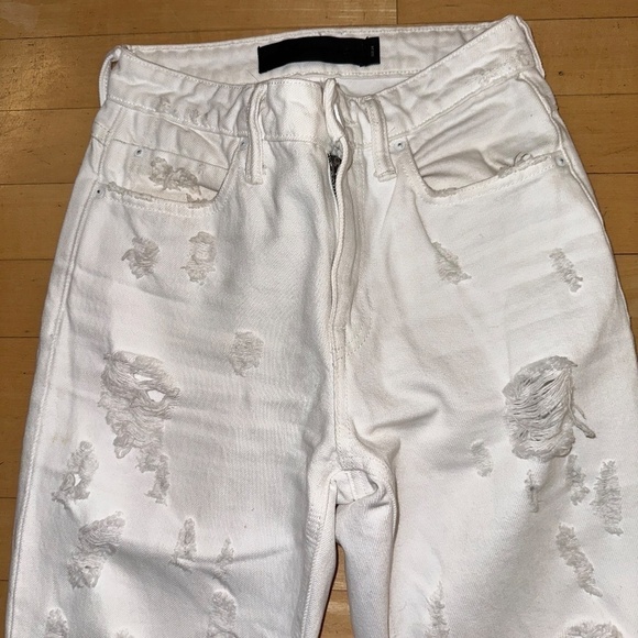 alexander wang RIVAL GRINO boyfriend cut destroyed white jeans , 24.  NH011 - Picture 6 of 12